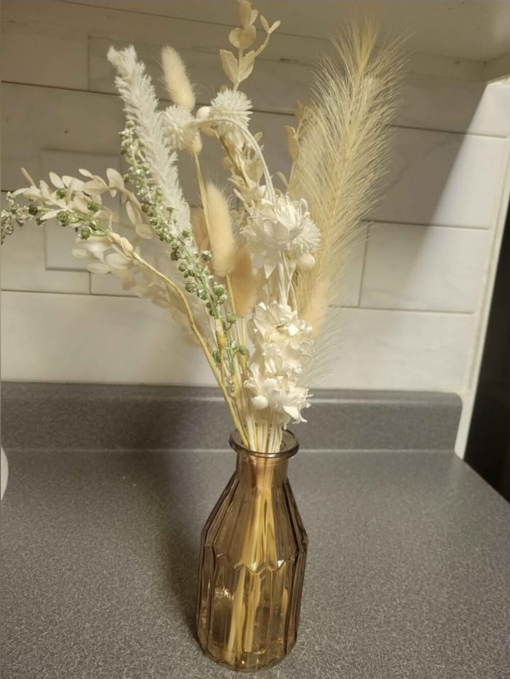 Boho Style Pampas Grass/Dried Floral Arrangement In Glass Vase- Gorgeous!